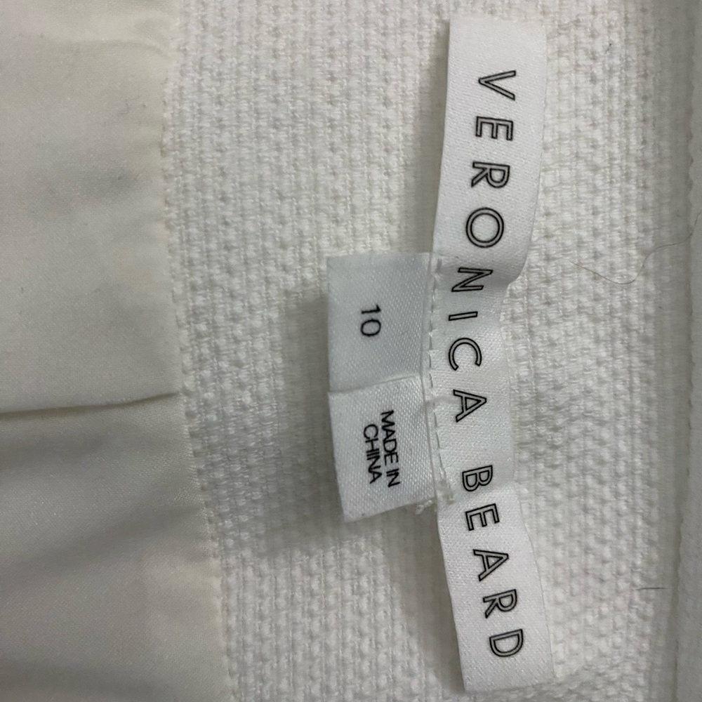 Veronica Beard Women’s White Textured Button-Front Jacket with Gold Buttons - Picture 8 of 10